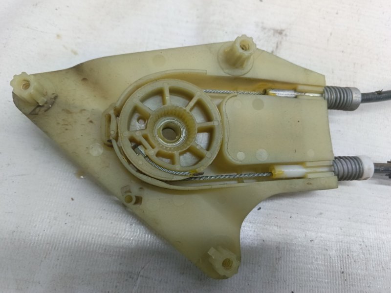 Стеклоподъемник Renault Laguna 2008