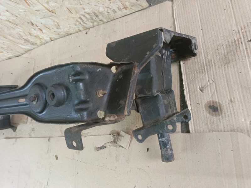 Усилитель бампера Mercedes-Benz R-Class 2006 R 350