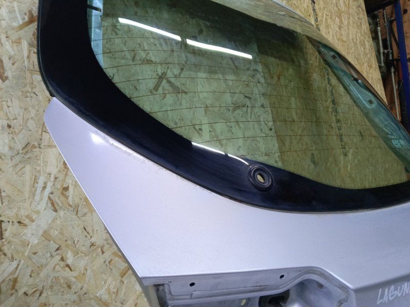 Крышка багажника Renault Laguna 2008