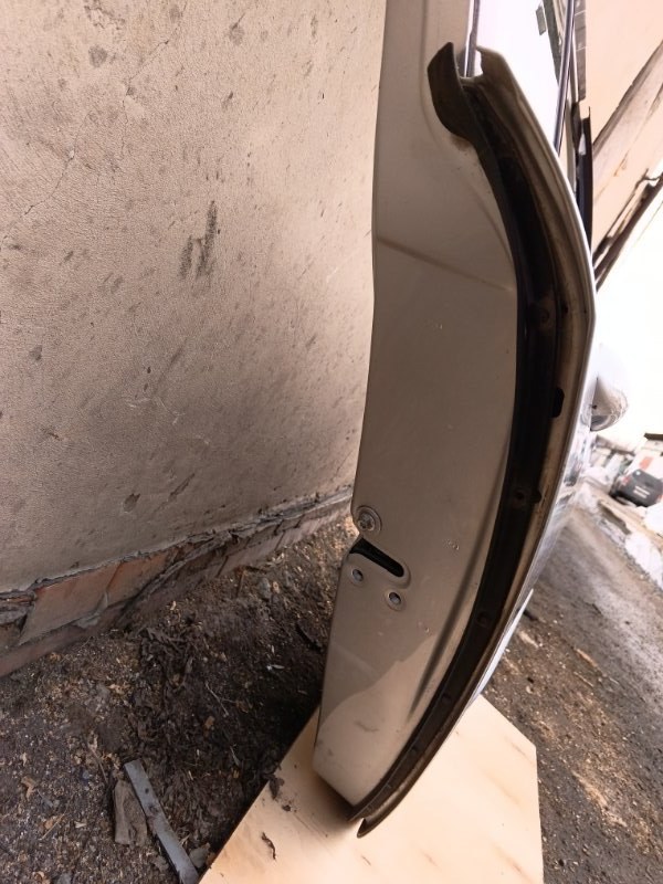 Дверь Renault Laguna 2008