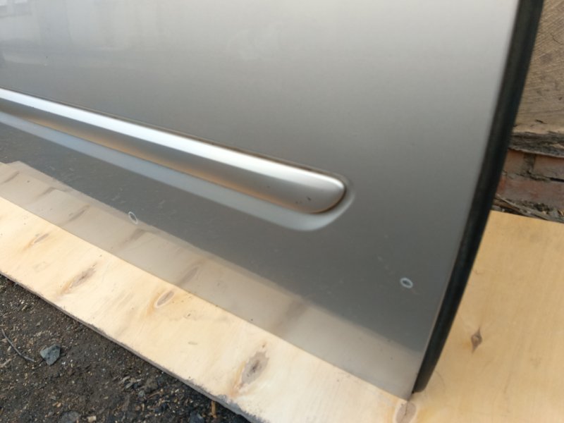 Дверь Renault Laguna 2008