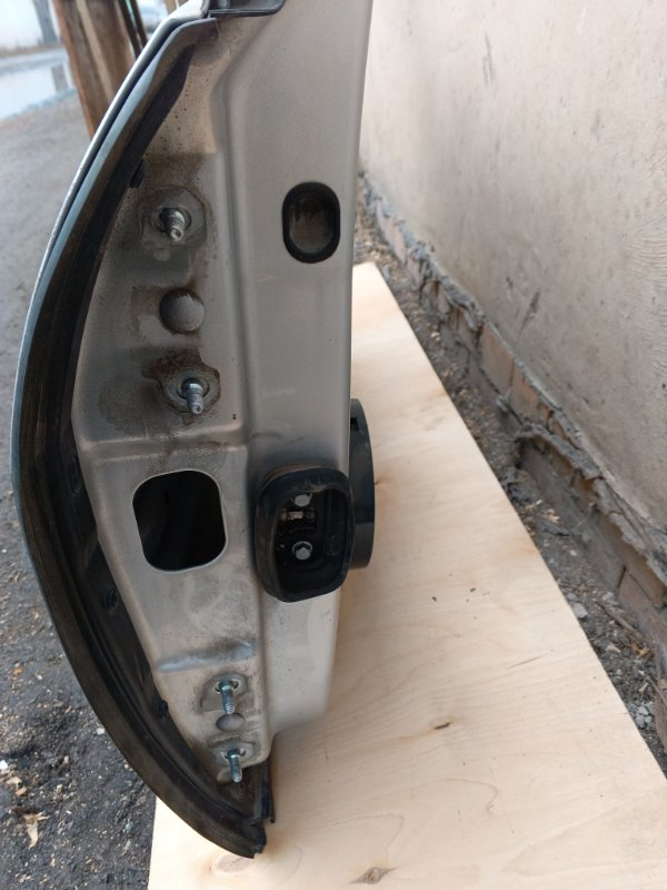 Дверь Renault Laguna 2008
