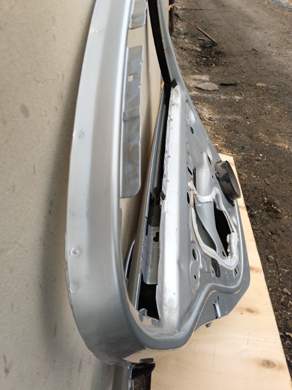 Дверь Renault Laguna 2008