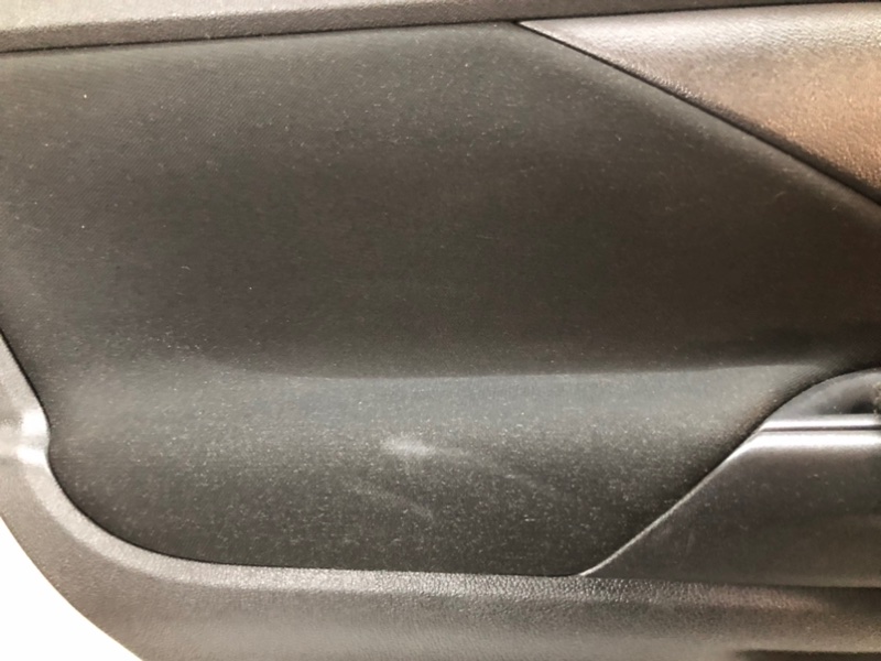 Обшивка двери Mitsubishi Outlander 2021 GF8W