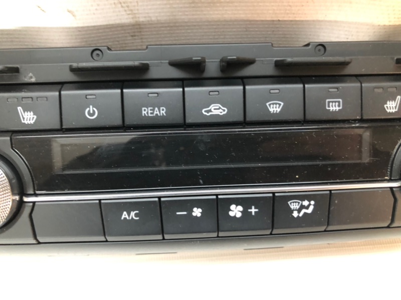 Блок управления климатом Mazda CX-9 TC