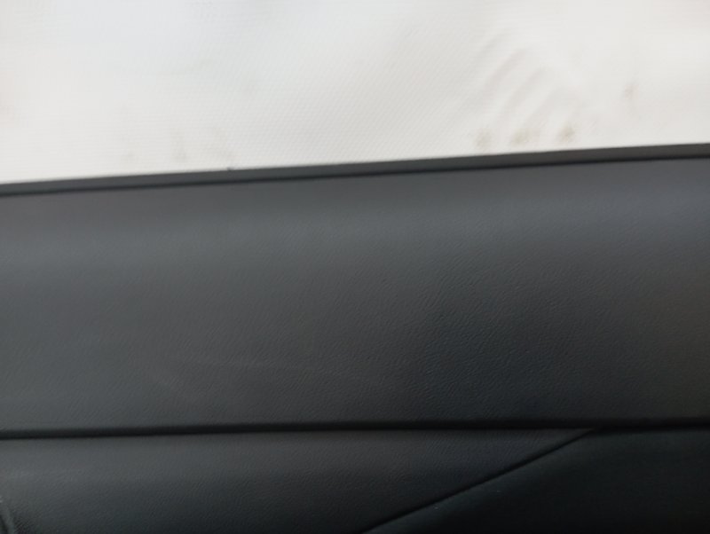 Обшивка двери Mitsubishi Outlander 2021 GF8W