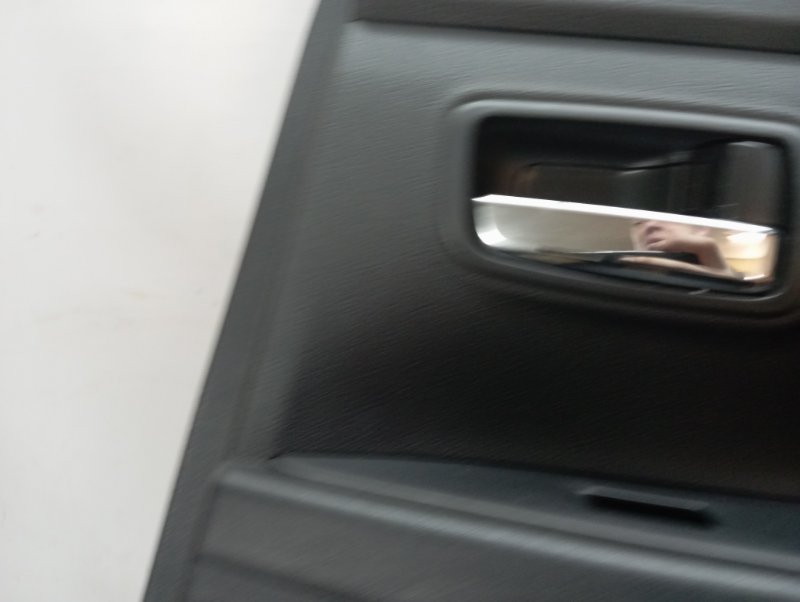 Обшивка двери Mitsubishi Outlander 2021 GF8W