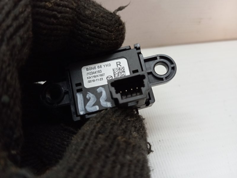 Кнопка переключения режимов подвески Mazda CX-30 2020