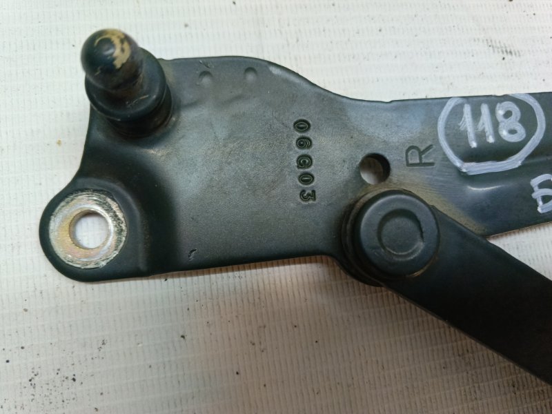 Петли багажника Chevrolet Epica 2007 V250