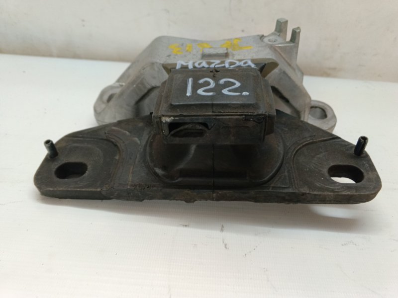 Опора двигателя Mazda CX-30 2020