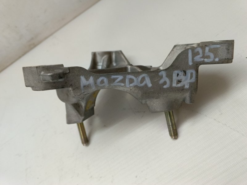 Кронштейн полуоси Mazda Mazda 3 2020 BP