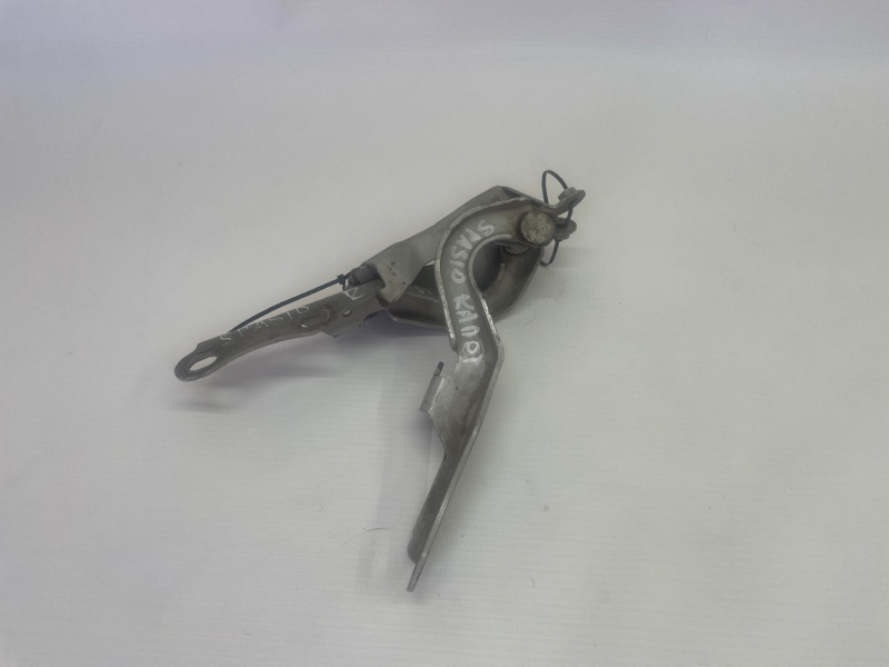 Петля капота Toyota Corolla Spacio 1997-2001 E110