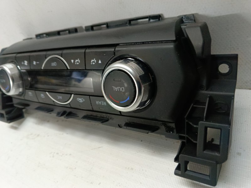 Блок управления климатом Mazda CX-9 TC