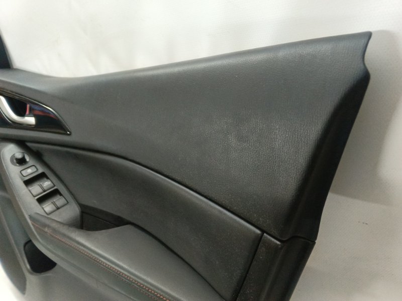 Обшивка двери Mazda Mazda 3 2015 BM