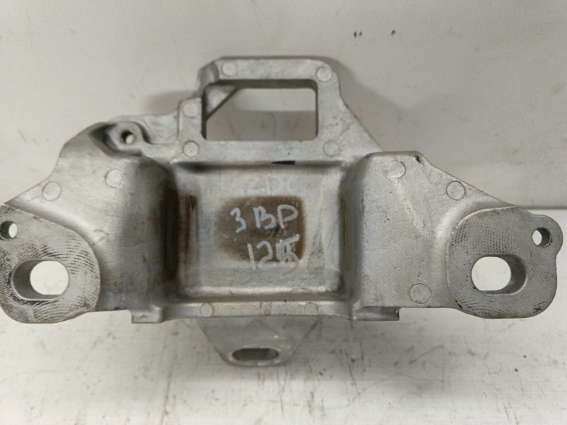 Кронштейн двигателя Mazda Mazda 3 2020 BP
