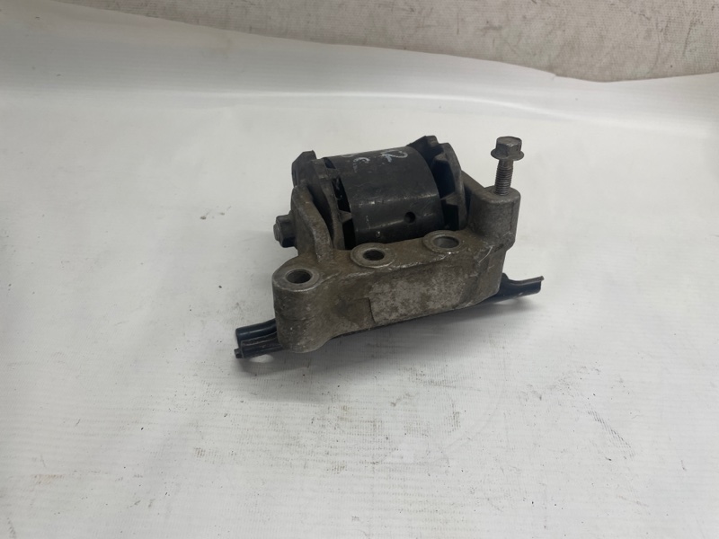 Подушка двигателя Mitsubishi Outlander 2005-2012