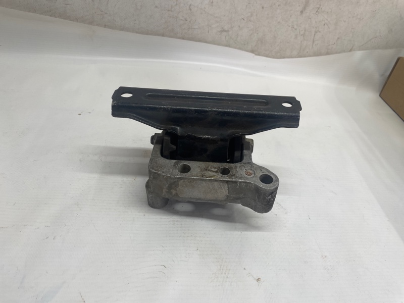 Подушка двигателя Mitsubishi Outlander 2005-2012