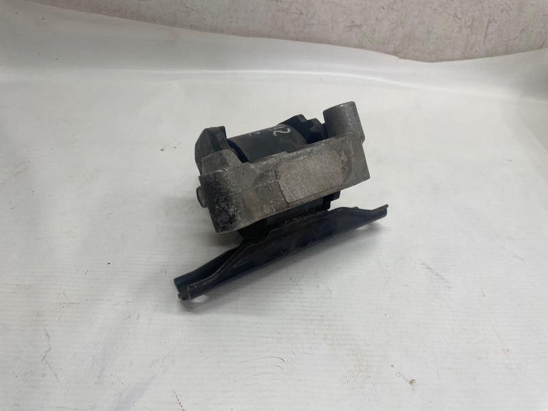 Подушка двигателя Mitsubishi Outlander 2005-2012