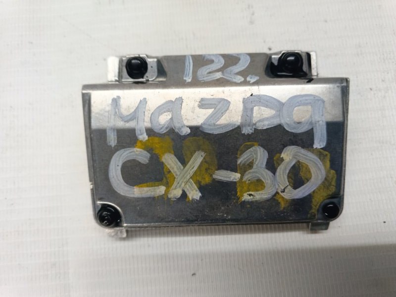 Камера заднего вида Mazda CX-30 2020