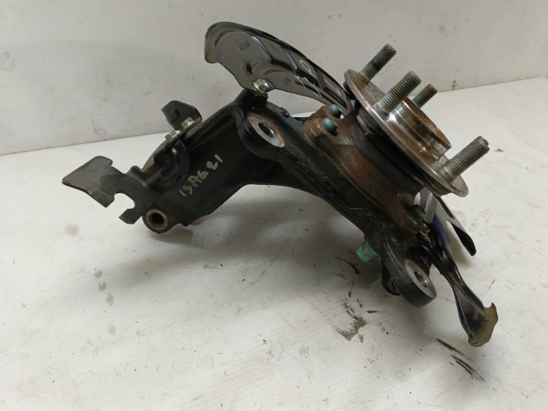 Кулак поворотный Mazda CX-30 2020