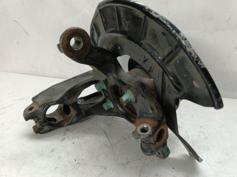 Кулак поворотный Mazda CX-30 2020