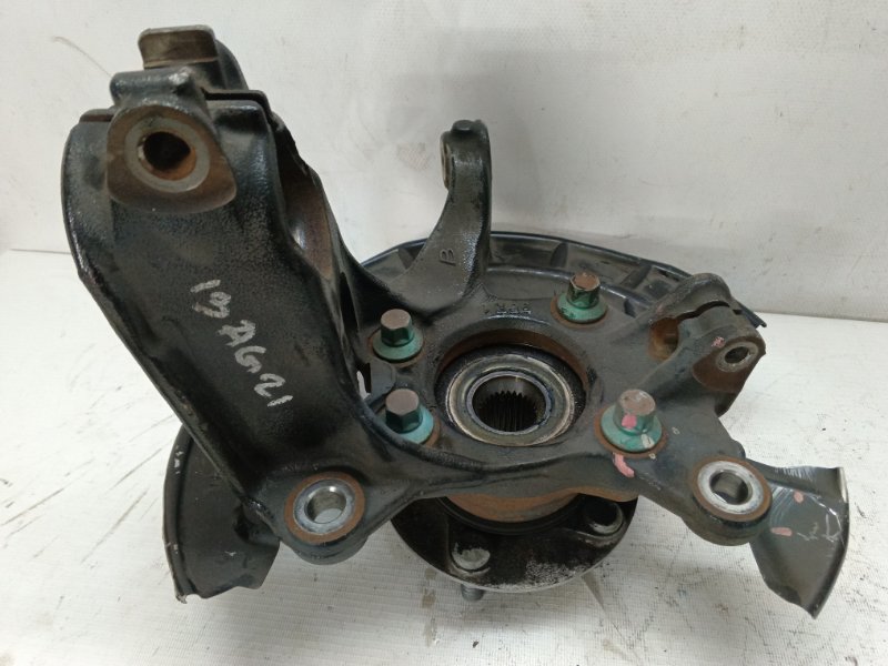 Кулак поворотный Mazda CX-30 2020