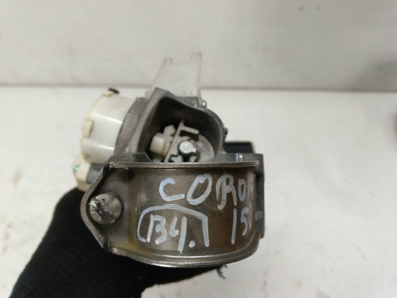 Замок зажигания Toyota Corolla 2008
