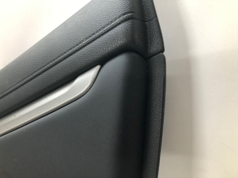 Обшивка двери Honda CR-V RT, RW
