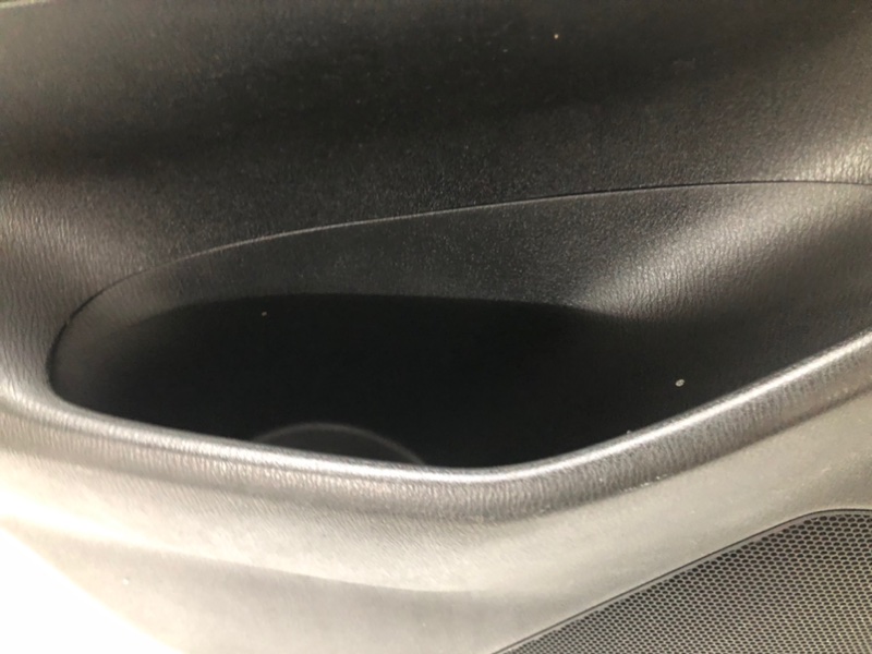 Обшивка двери Mazda CX-5 KF