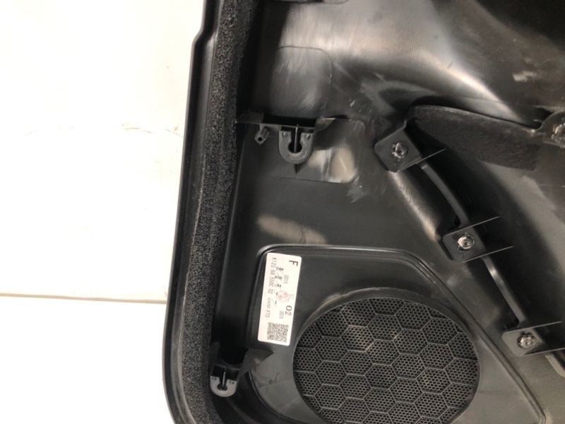 Обшивка двери Mazda CX-5 KF