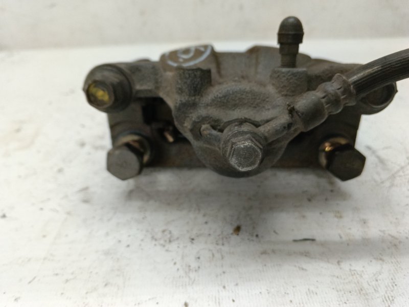 Суппорт Nissan X-Trail 2001-2007 NT30