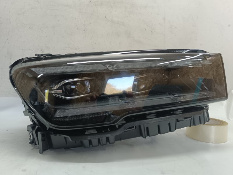 Фара Geely Monjaro 2023