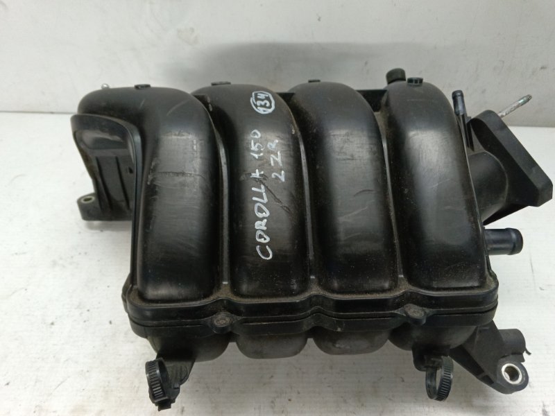 Впускной коллектор Toyota Corolla 2008