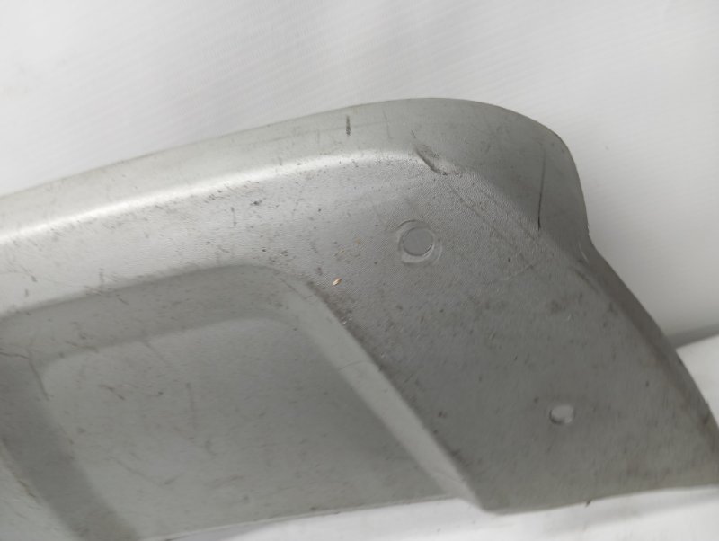 Накладка бампера Renault Duster 2010-2021