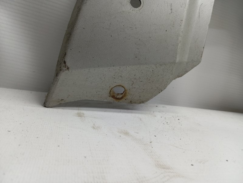 Накладка бампера Renault Duster 2010-2021