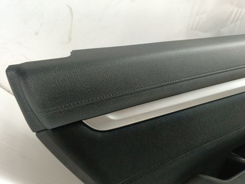 Обшивка двери Honda CR-V 2019 RW