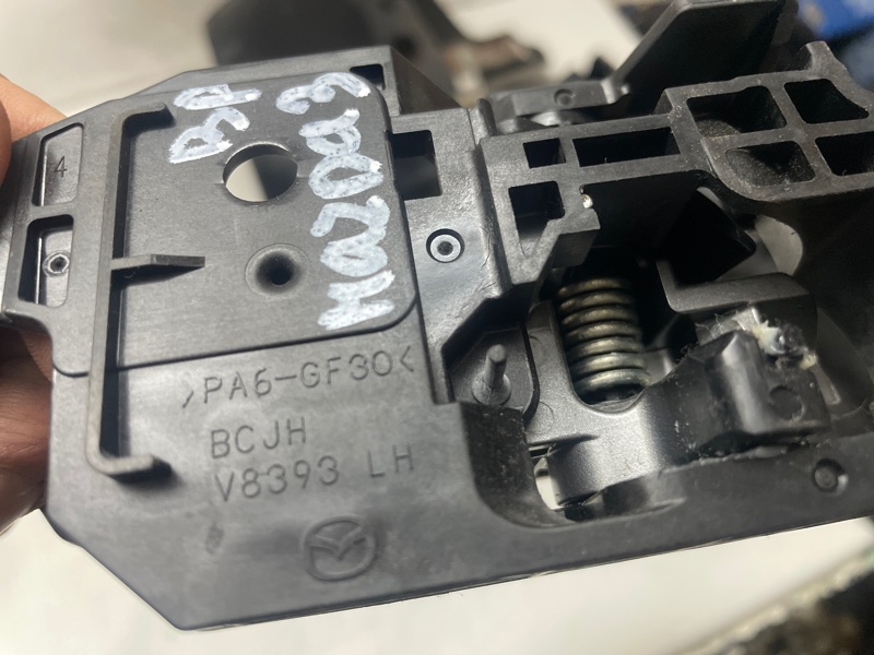 Ручка двери внутренняя Mazda Mazda 3 2020 BP
