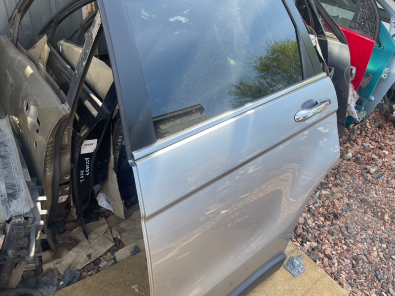Дверь Honda CR-V 3 2006-2012