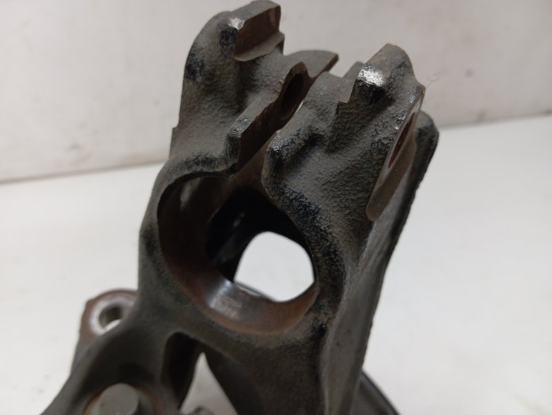 Кулак поворотный Mazda Mazda 3 2020 BP