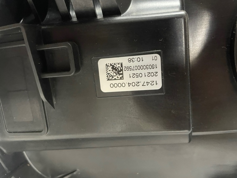 Фара Geely Monjaro 2023