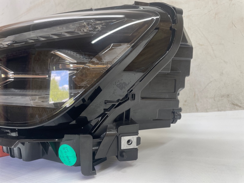 Фара Geely Monjaro 2023