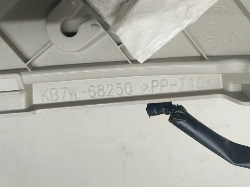 Обшивка стойки Mazda CX-5 KF