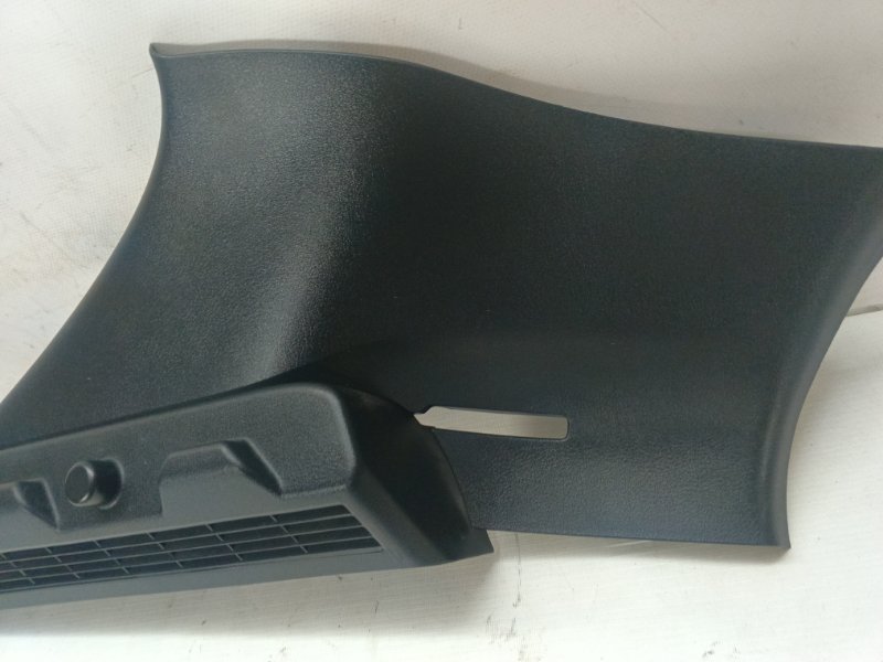 Обшивка стойки Mazda Mazda 3 2020 BP