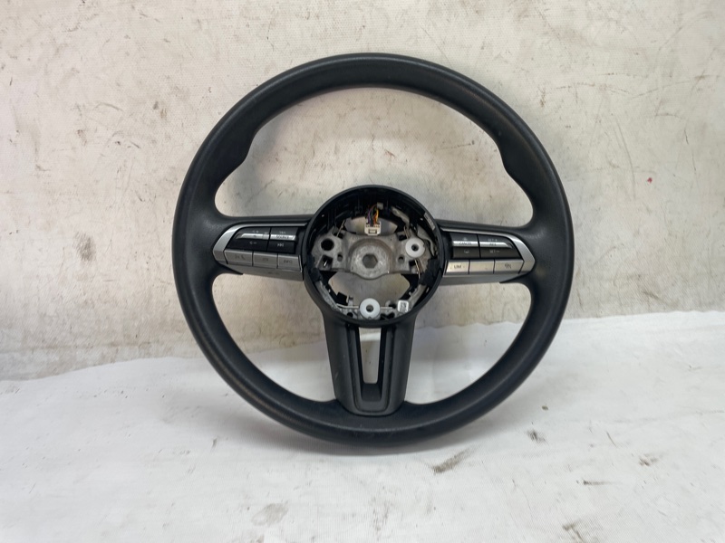 Рулевое колесо Mazda CX-30 2020