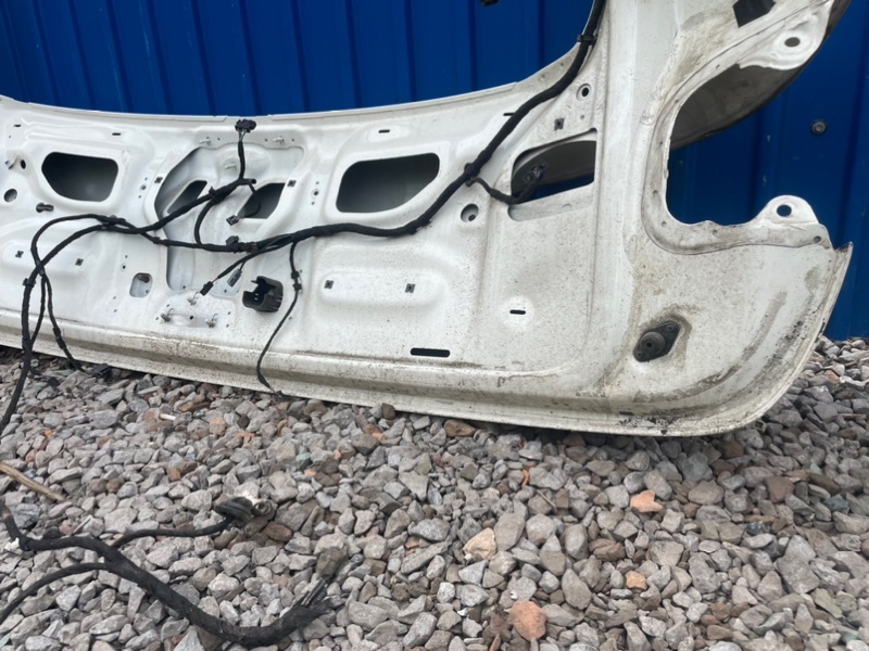 Крышка багажника Audi Q7 2005-2015 4L