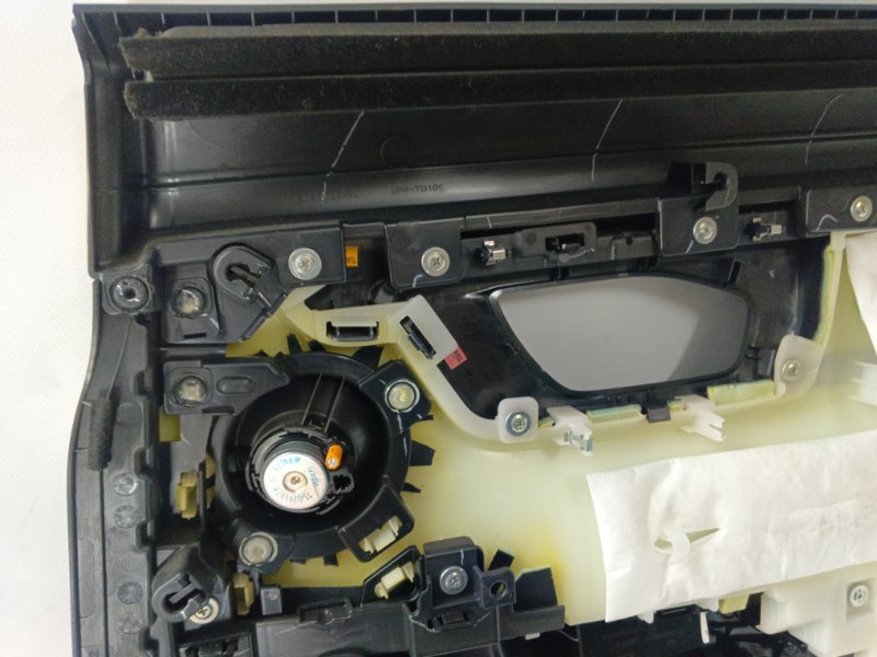 Обшивка двери Honda CR-V RT, RW