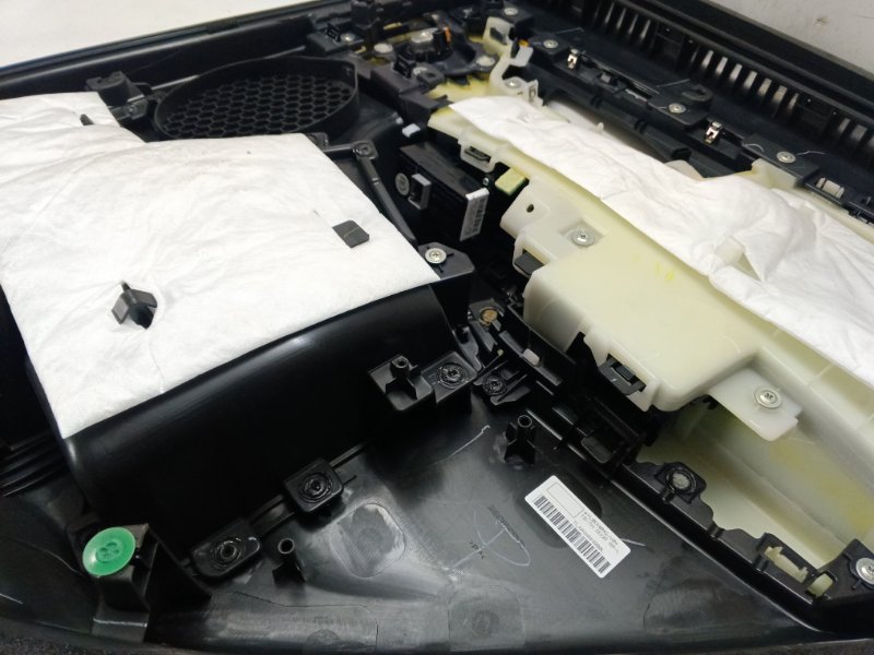 Обшивка двери Honda CR-V RT, RW