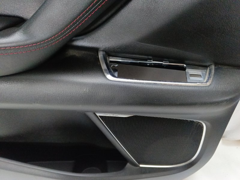 Обшивка двери Mazda CX-9 TC