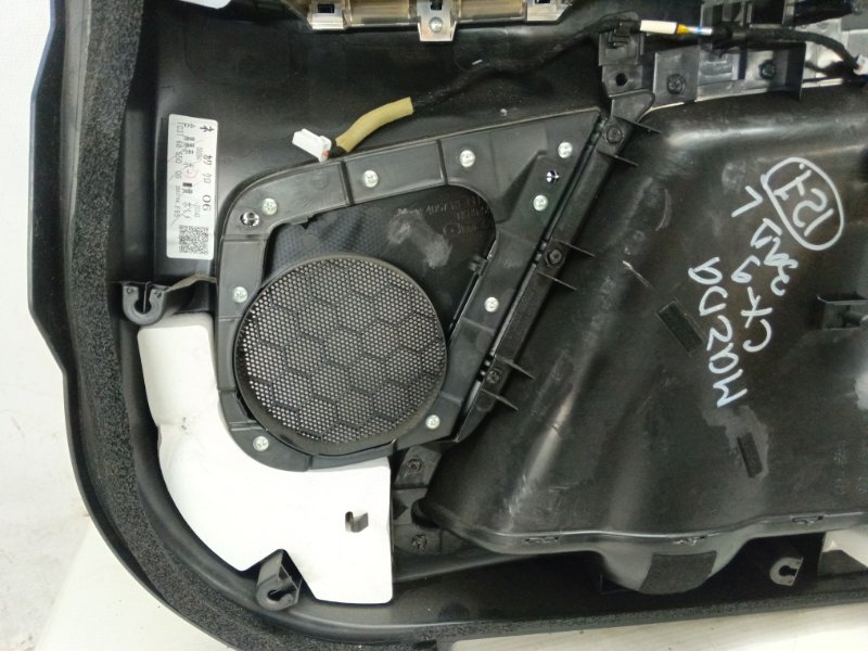 Обшивка двери Mazda CX-9 TC