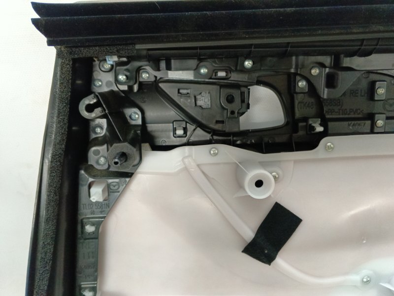 Обшивка двери Mazda CX-9 TC